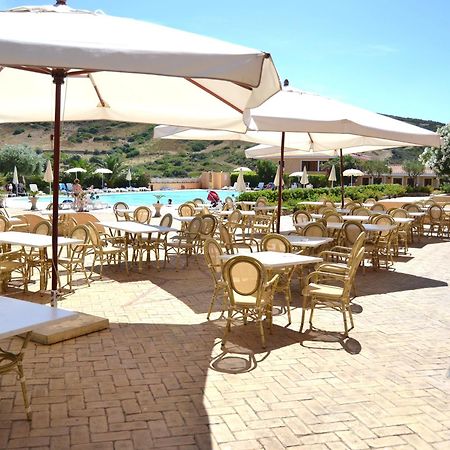 La Fenice Resort Олбия Екстериор снимка